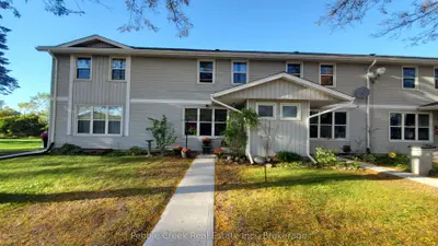 30 St Charles Place 30, Huron East, On N0m 1l0