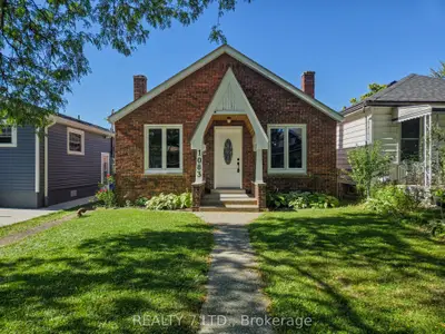 1083 Campbell Avenue, Windsor, On N9b 2j4