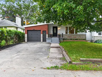 1238 St. Paul Avenue, Hunt Club - South Keys And Area, On K1v 6v9