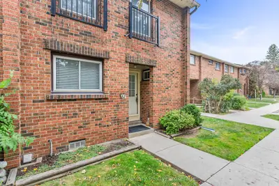 201 Silvercreek Parkway N 62, Guelph, On N1h 3t4