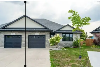 709 Ferdinands Crescent, Sarnia, On N7w 0b5
