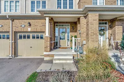 83 Hartley Avenue, Brant, On N3l 0g9
