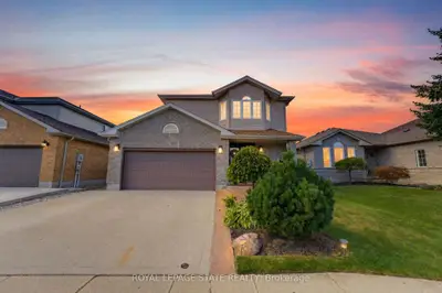 135 Mcnichol Drive, Cambridge, On N1p 1g8