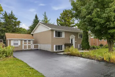366 Roosevelt Drive, Kingston, On K7p 0l8
