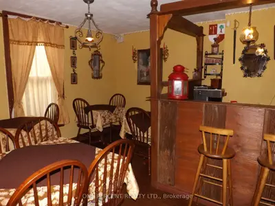 5815 Main Street, Niagara Falls, On L2g 5z6