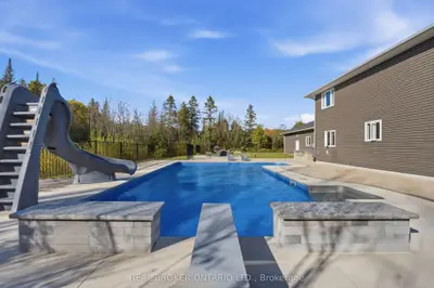 5381 Desmarais Road, Greater Sudbury, On P3p 1r7