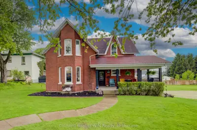 310 Main Street W, Minto, On N0g 2p0
