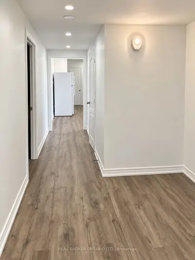 558 First Avenue Lower, Welland, On L3c 1z3