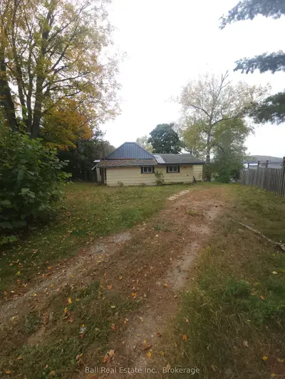 83 Fell Rd, R.r. #2 Baptiste, Hastings Highlands, On K0l 2s0