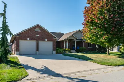 106 12th Avenue A, Hanover, On N4n 3t9