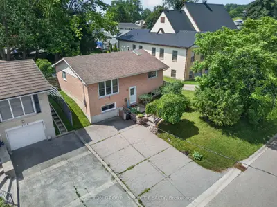 280 Charlotte Street, Central Elgin, On N5l 1a8