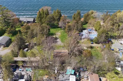 58 Valhalla Lane, Prince Edward County, On K0l 1p0