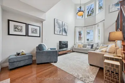 12 Glasgow Street S 6, Guelph, On N1h 4t5