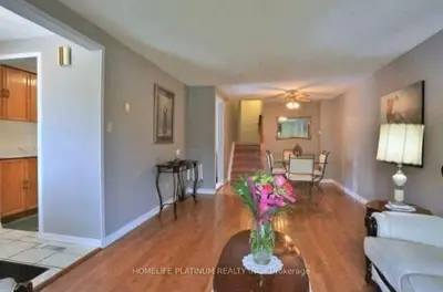 22 Calais Place, Kitchener, On N2m 5m1