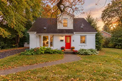 4 Lincoln Crescent, Guelph, On N1e 1y8
