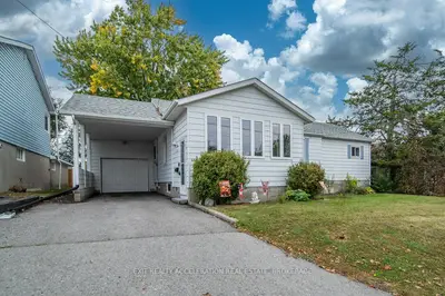 66 North Park Gardens, Belleville, On K8p 2m3
