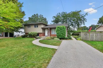3236 First Avenue, Lincoln, On L0r 2e0