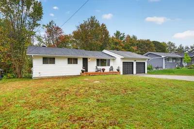 288 Musquash Road, Gravenhurst, On P1p 1t6