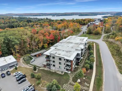 23 Campus Trail 109, Huntsville, On P1h 0g1