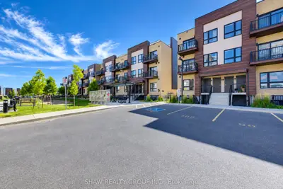 10 Palace Street D16, Kitchener, On N2e 0j3