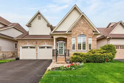 30 Galloway Trail, Welland, On L3b 6g5