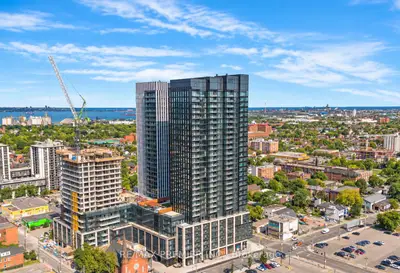 91 John Street 1008, Hamilton, On L8r 0b8