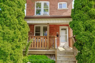 11 Elm Street, Hamilton, On L8m 1y2