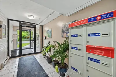 2373 King Street E 43, Hamilton, On L8k 1x9