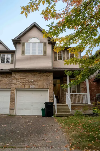 971 Creekside Drive, Waterloo, On N2v 2w5
