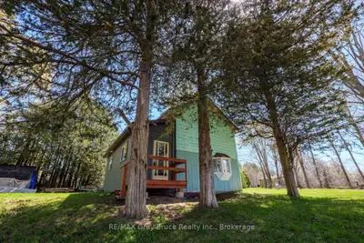 130 Crooked Hill Road, South Bruce Peninsula, On N0h 1a0