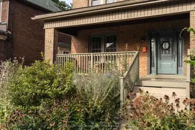 14 Prospect Street S, Hamilton, On L8m 2z1