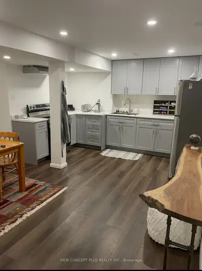 41 Royaledge Way Basement, Hamilton, On L8b 0h6