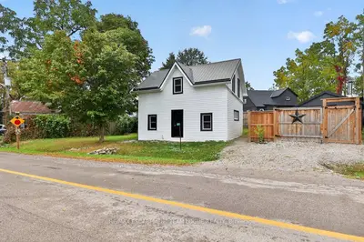 27 Indiana Road W, Haldimand, On N0a 1h0