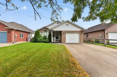 17 TANNER Drive, Pelham, ON L0S 1E4