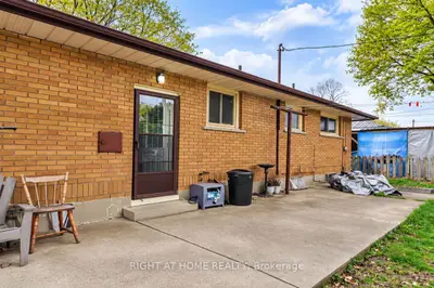 200 Renfro Crescent Basement, London South, On N5z 3b7