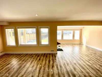 1236 Medway Park Drive (lower), London North, On N6g 0v6