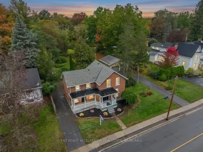 211 Bridge Street W, Greater Napanee, On K7r 2e5