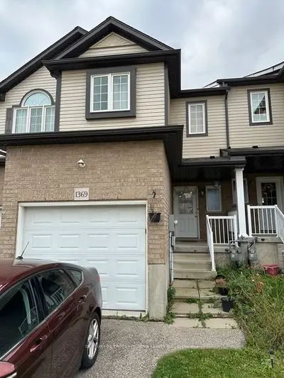 1369 Countrystone Drive, Kitchener, On N2n 3r8
