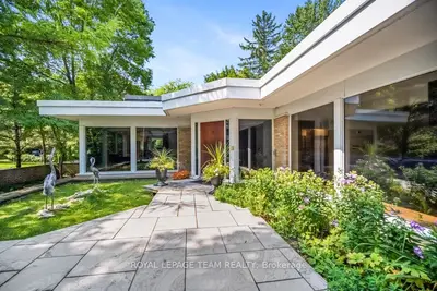 55 Willingdon Road, Rockcliffe Park, On K1m 2j6