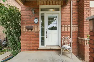 459 Highway No 8, Hamilton, On L8g 5g7
