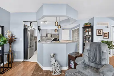 208 Silvercreek Parkway N 104, Guelph, On N1h 8h2
