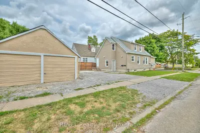 43 Cosby Avenue, St. Catharines, On L2m 5r7