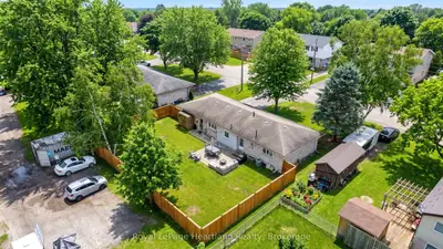 156 John Street N, Minto, On N0g 1z0