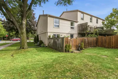 109 Mcmaster Drive E, London South, On N6k 1j3
