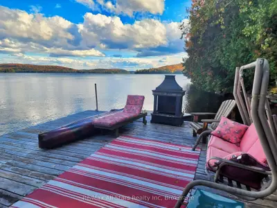 14 60 Highway E, South Algonquin, On P0a 1h0