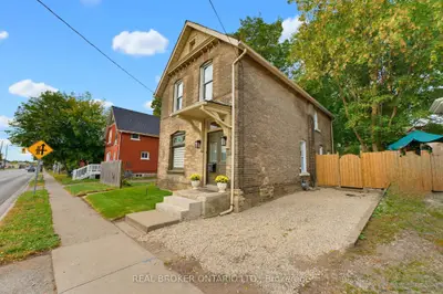 118 Clarence Street, Brantford, On N3t 2v4