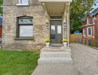118 Clarence Street, Brantford, On N3t 2v4