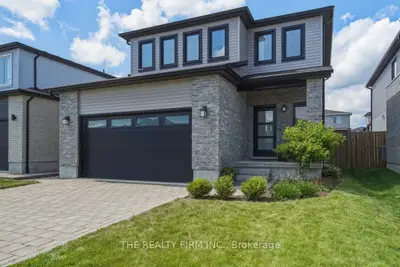 1316 Twilite Boulevard, London North, On N6g 0x8