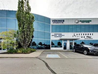 1100 South Service Road 114, Hamilton, On L8e 0c5