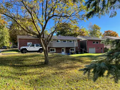 5 Stinson Street, South Bruce, On N0g 2j0